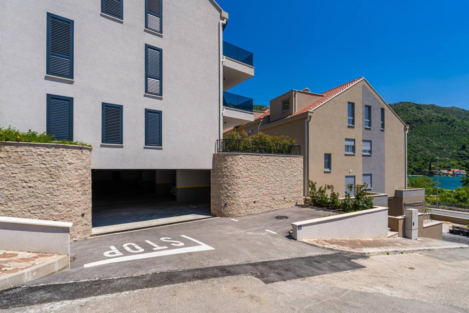 זאטון Apartments Maria מראה חיצוני תמונה