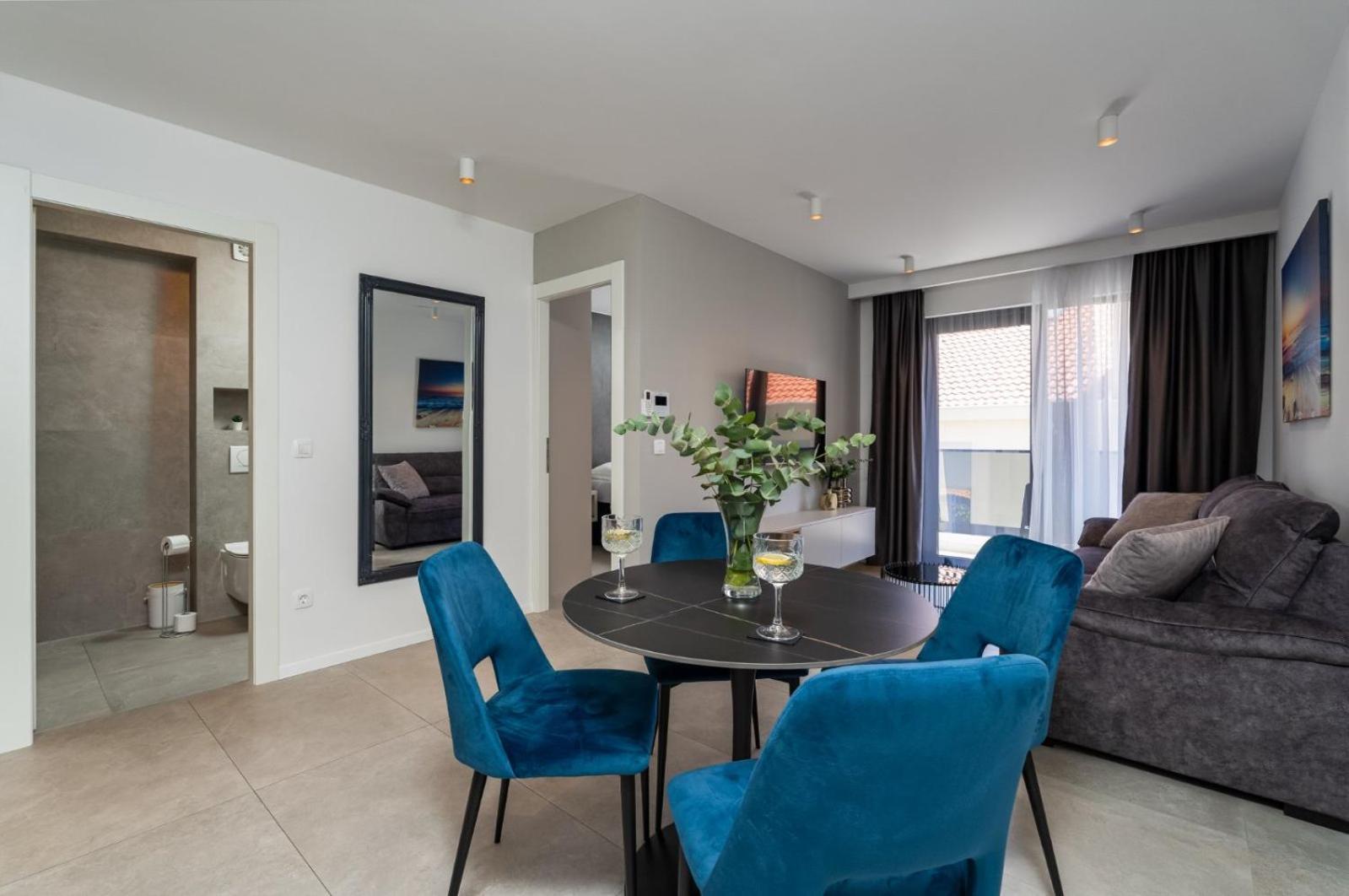 זאטון Apartments Maria מראה חיצוני תמונה